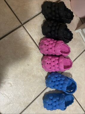 Kids Bubble Clog Shoes - Pink, Blue, Black
